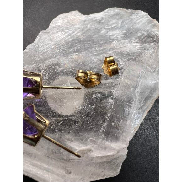 14K Yellow Gold Color Shift CZ Stud Earrings 8.2mm - Picture 14 of 16